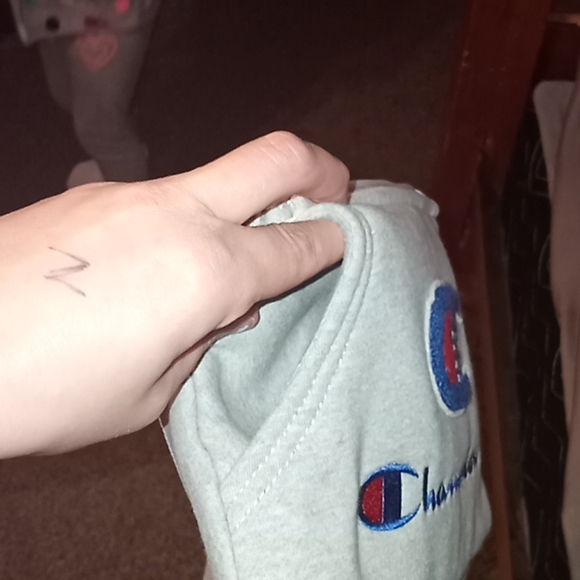 Champion fanny pack! - Picture 6 of 7